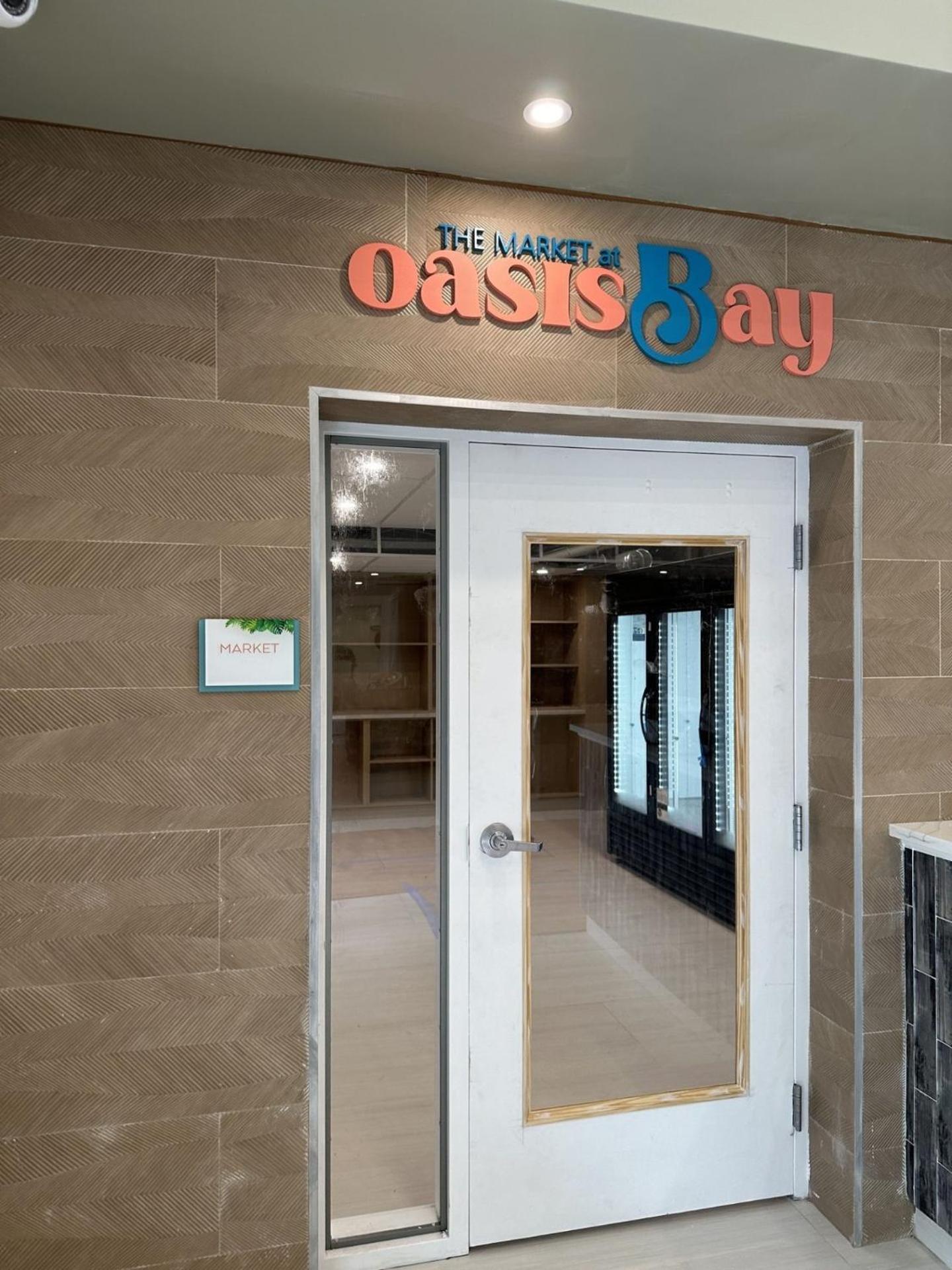 Oasis Bay Suites, Tampa, Busch Gardens, Usf Hotel 4*